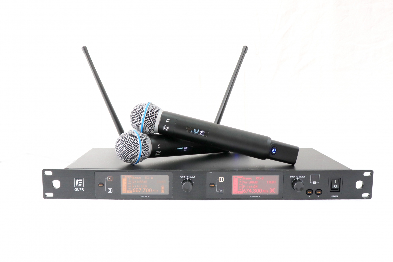RFIntell QL7R/T1-A 651,800-683,400 МГц 2-канальная радиосистема с 2-мя ручными микрофонами в Лысково